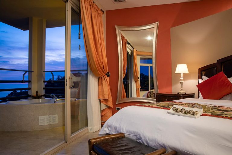Vista Master Suite