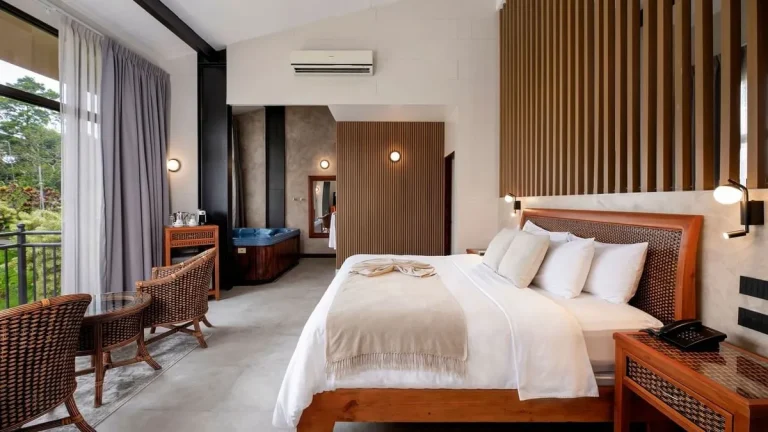 Kioro Suites