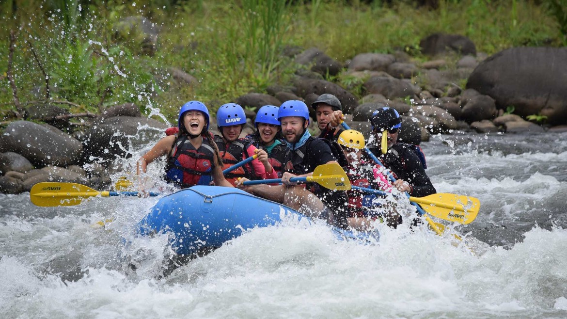 White Water Rafting at Balsa River Class II & III - FIND My Costa Rica