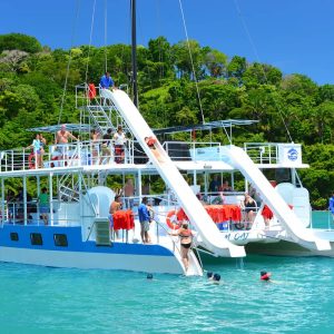 Catamaran Sailing & Snorkeling Tour in Manuel Antonio