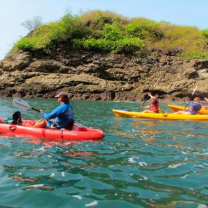 Kayaking Sea & Snorkel Tour in Manuel Antonio