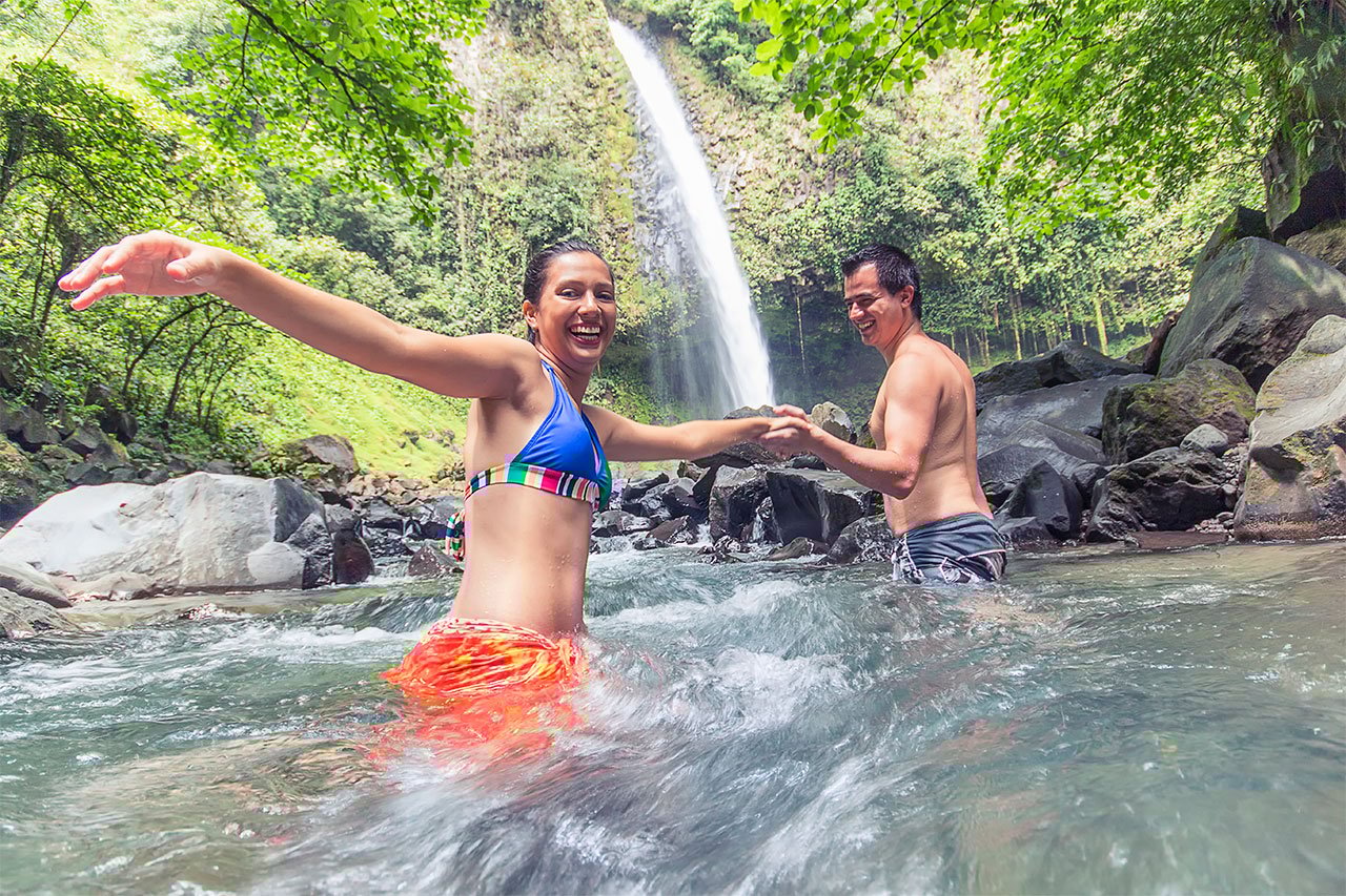 fmcr-la-fortuna-waterfall-costa-rica rafting-costa-rica