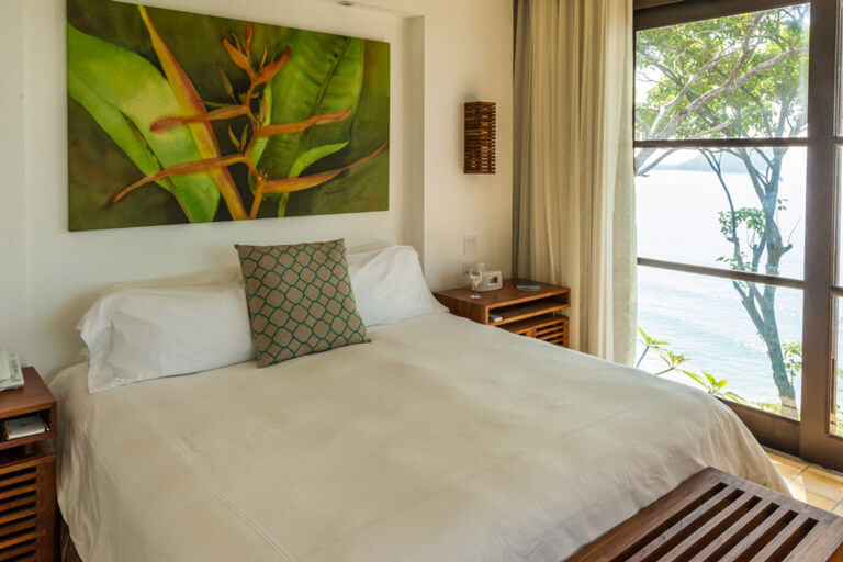 Ocean Breeze Superior room