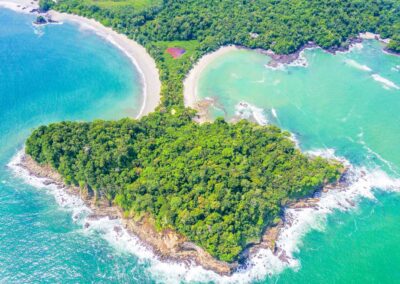 manuel- antonio-beach-costa-rica