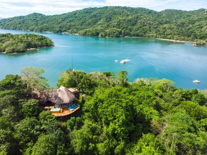 Transfer to Isla Chiquita Glamping | Paquera