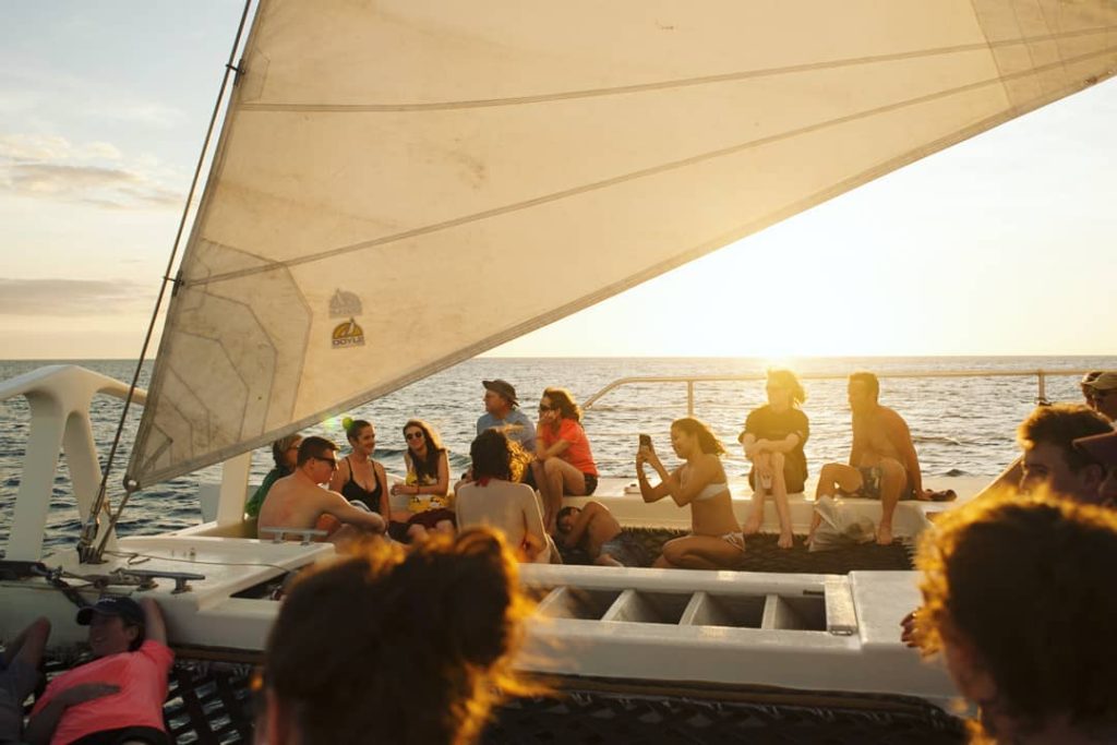 Pacific Coast Experience – Sunset Catamaran Sailing Tour