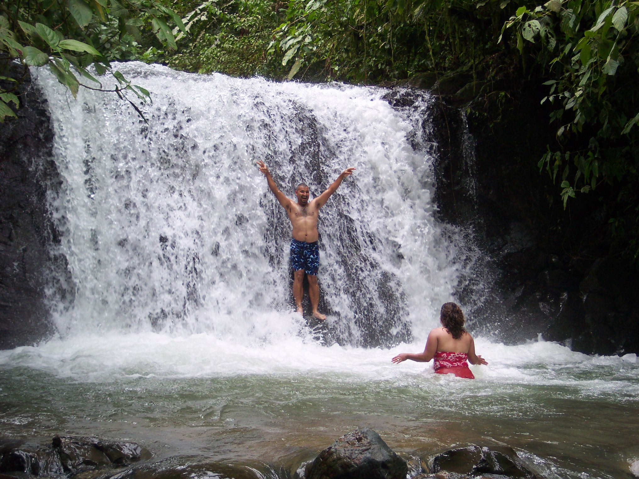 Get ready to experience the natural beauty of the area with the right Manuel Antonio tour.