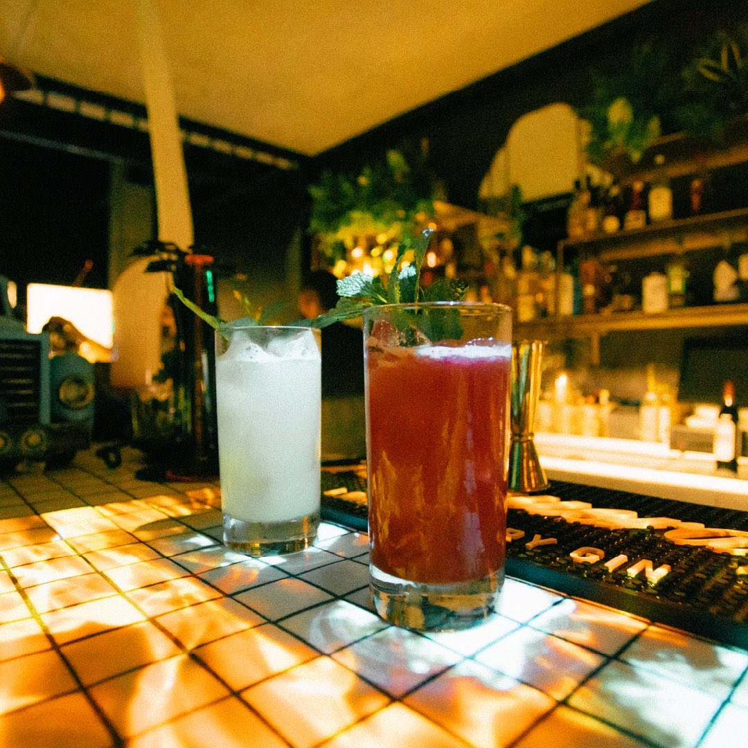Are you into electronic music? Head to Selvatica, one of San José's favorite bars.