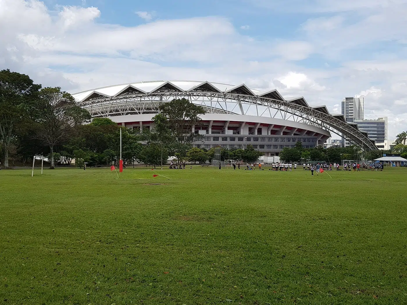 La Sabana Park is the country's largest urban green space, comparable to New York's Central Park.