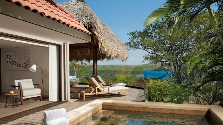 Preferred Club Presidential Suite