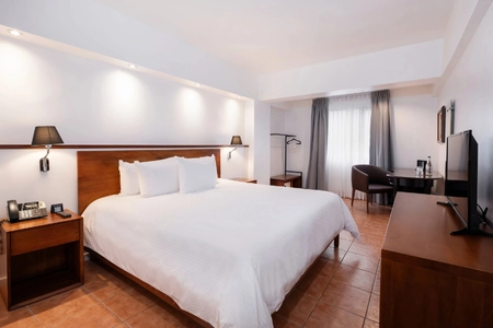 Travel to Monteverde Cloud Forest – Stay at Poco a Poco Hotel